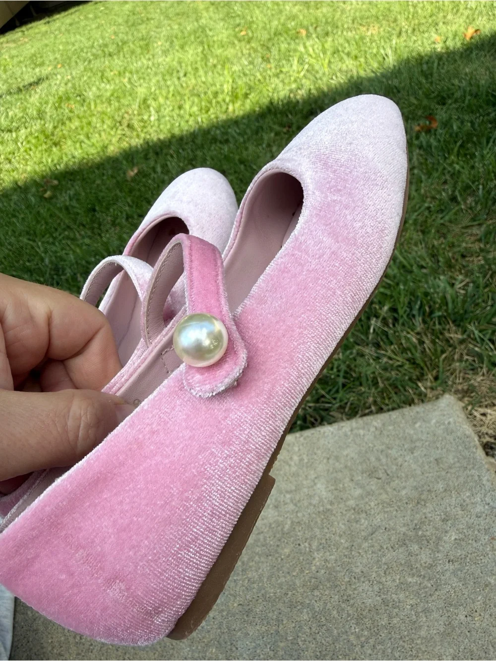 AOI Age of Innocence sz 29 GLORIA VELVET PINK FLATS